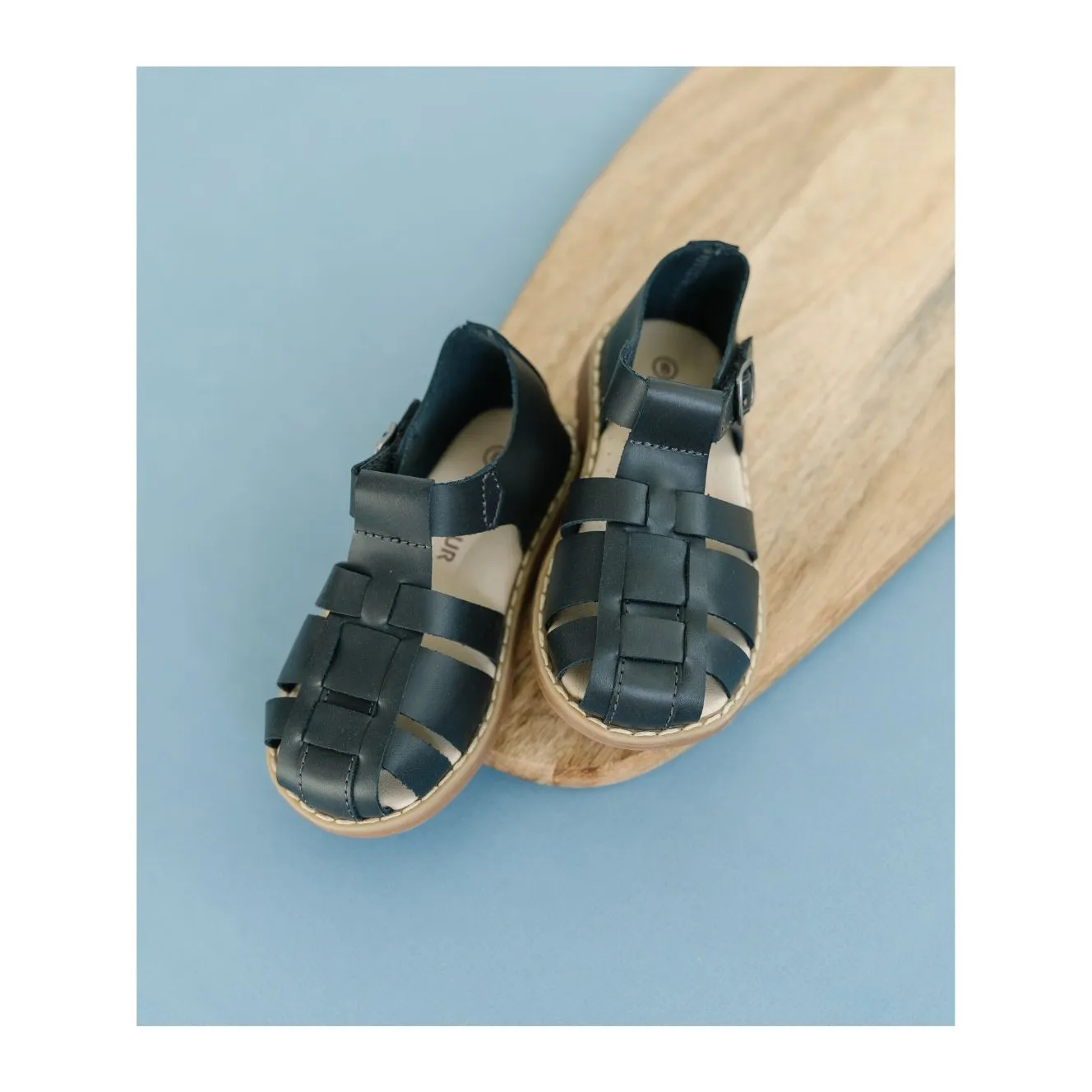 Aiden Fisherman Sandal