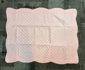 Baby Quilt - Lt Pink with Checker pattern stitching