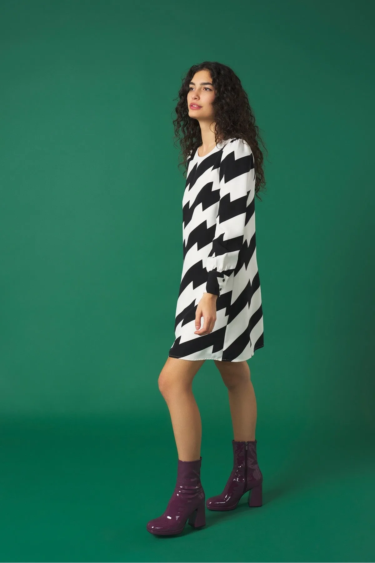 BETTE DRESS (BLACK/WHITE)