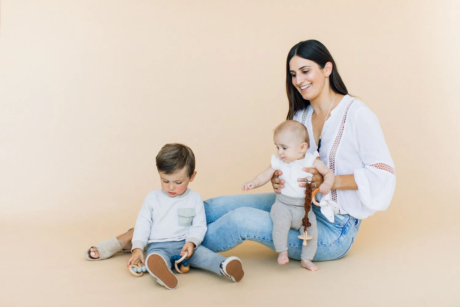 Crinkle Bunny Ears Teether - Rust Hearts