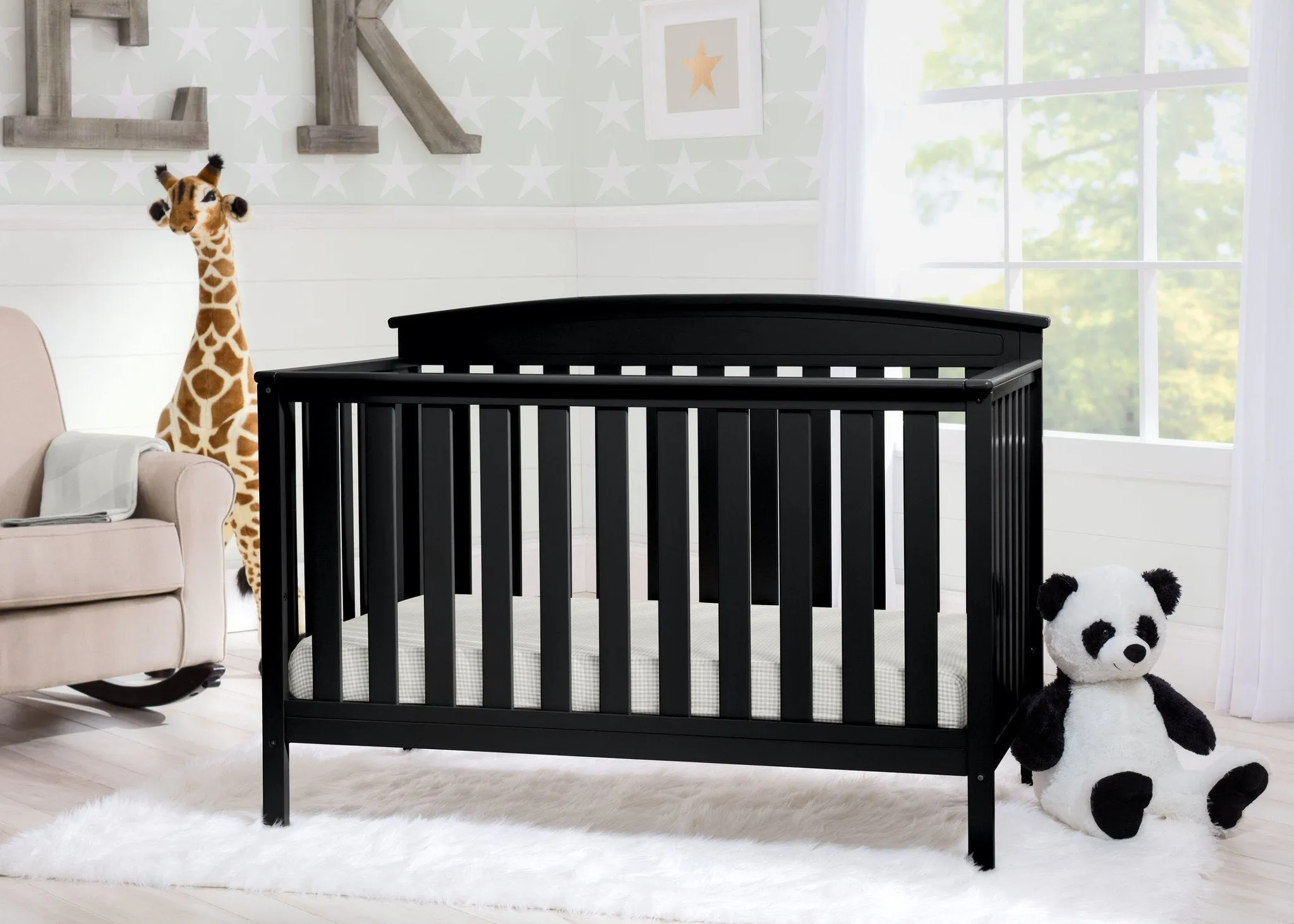 Gateway 4-in-1 Convertible Crib