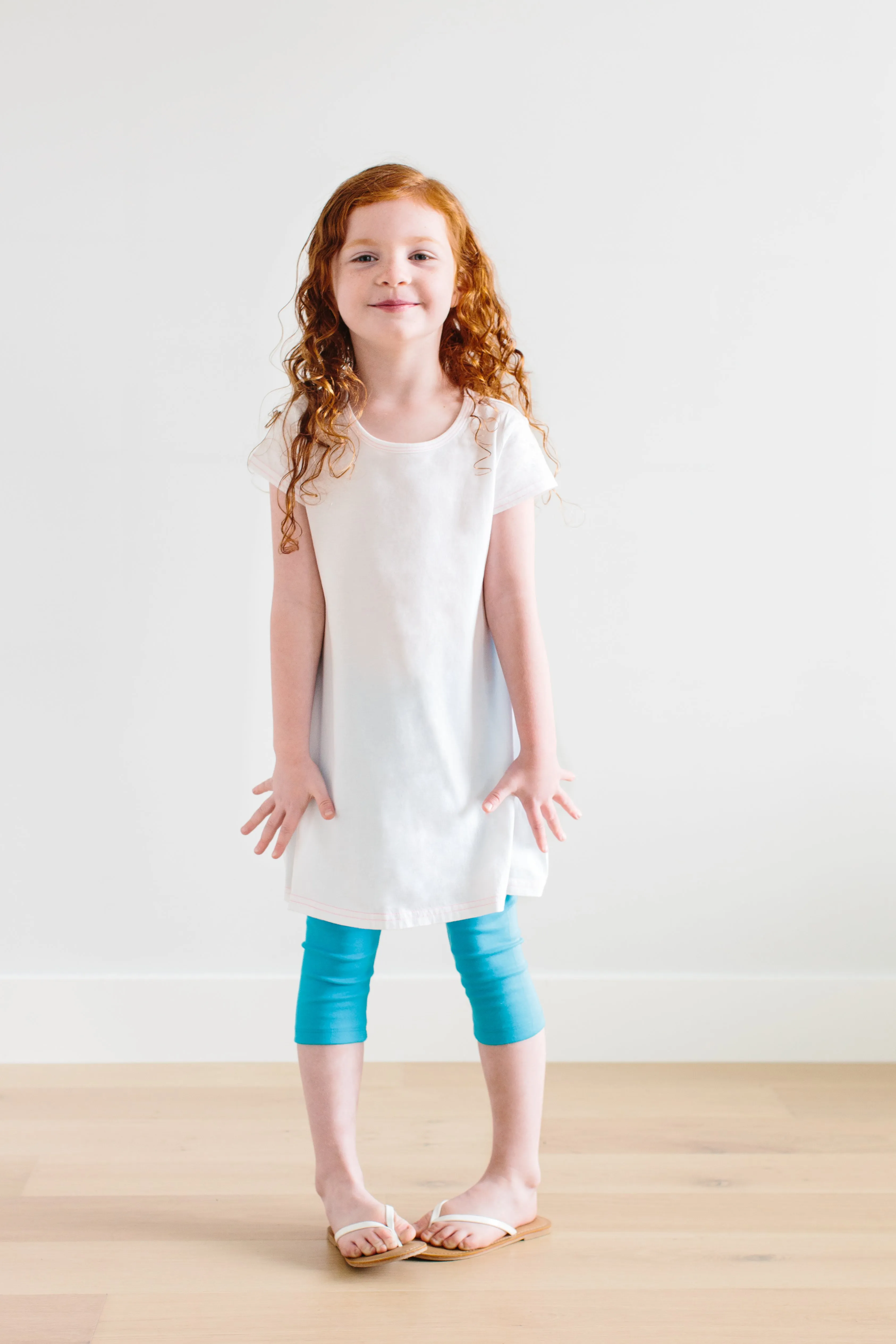 Girls Soft 100% Cotton Capri Leggings | Navy