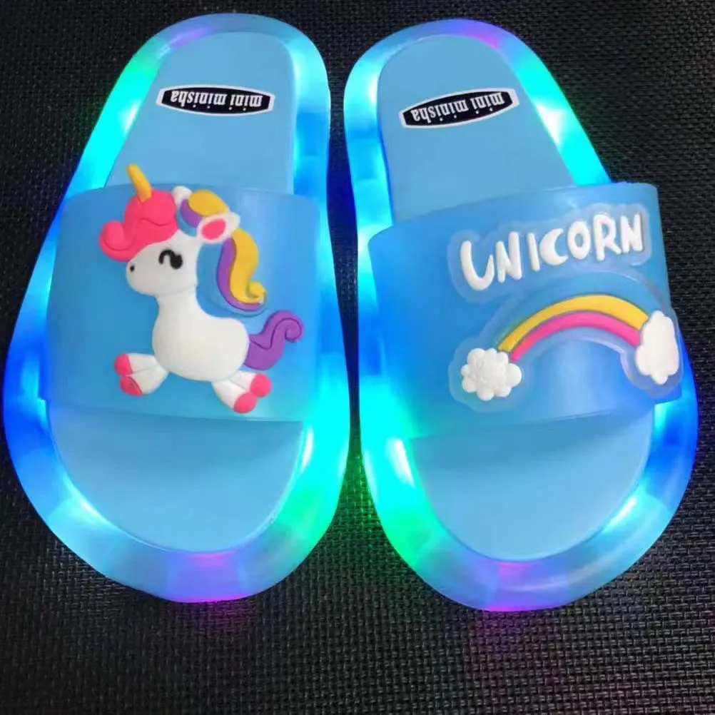 Internet celebrity luminous children's slippers, fashionable crystal slippers with shining lights, bright sandals for boys and girls