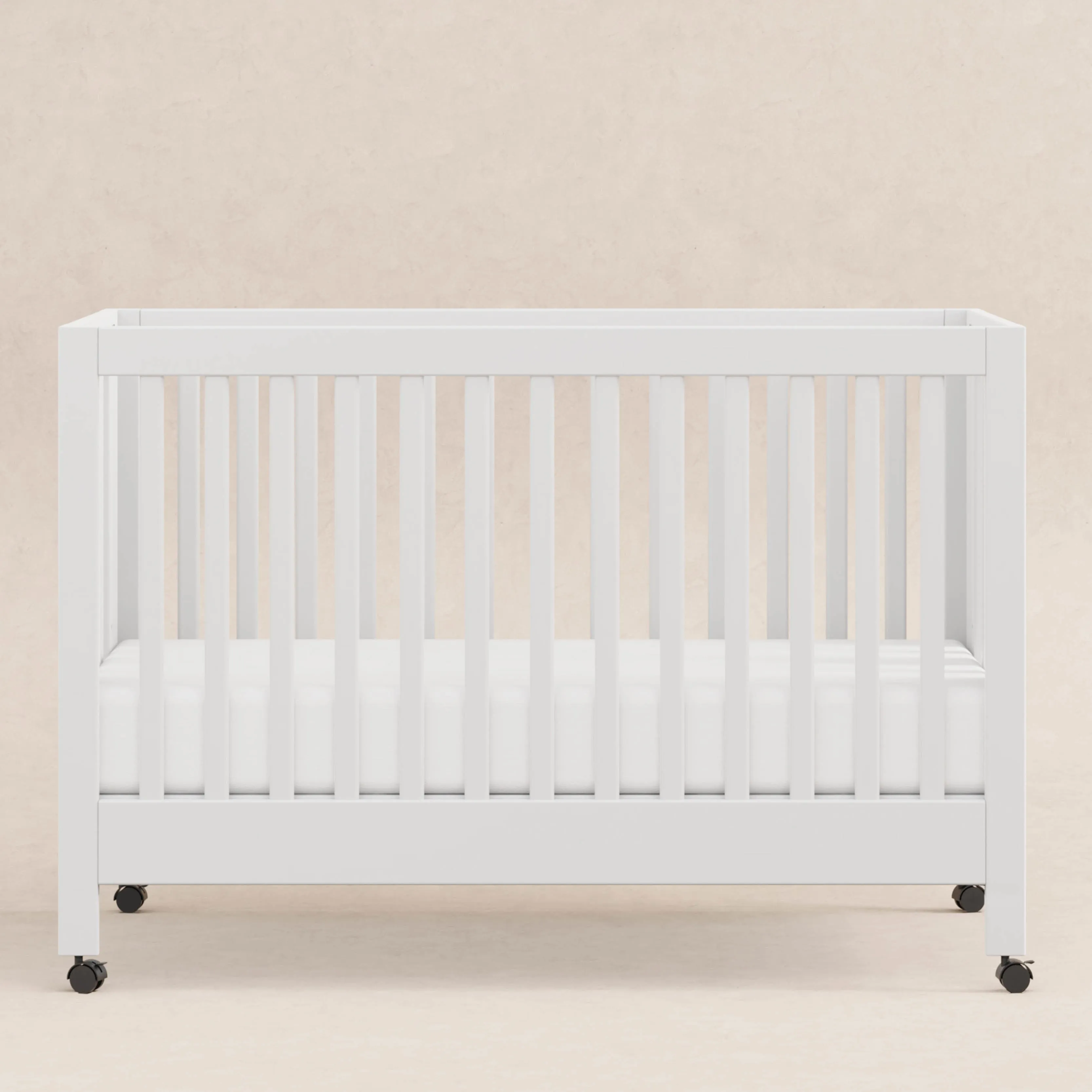 Maki Full-Size Portable Folding Crib with Toddler Bed Conversion Kit