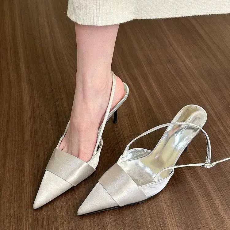 Sandals Cool and high-end pointed silver satin sandals for women with a toe bag and back air thin heels for high heels fashionable single shoes for women Y240604S9GN