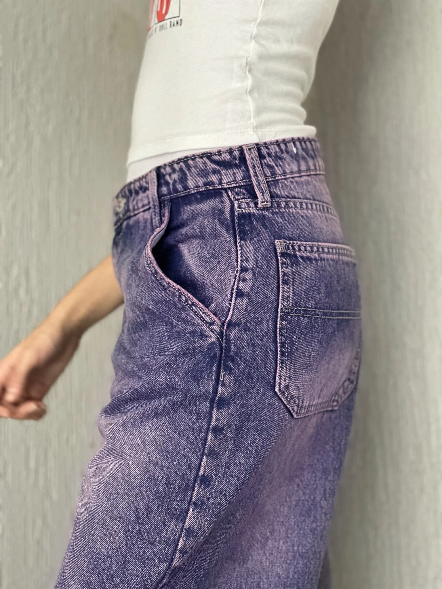 Skater - Vintage Pink Jeans.